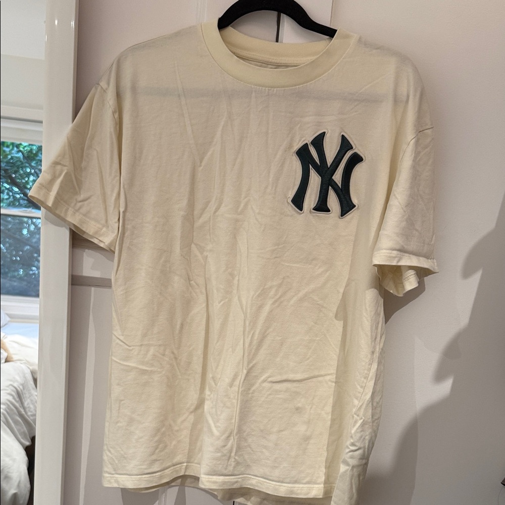 Classic Cream T-Shirt with NY Logo